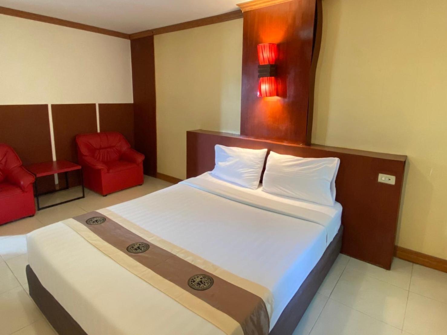 โรงแรมสยามบูทีค บุรีรัมย์ Kültér fotó